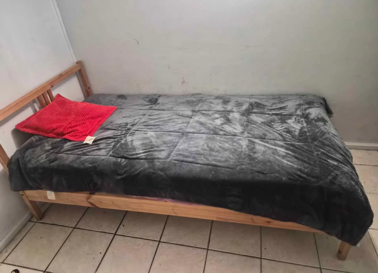 Wooden Bed Frame with Mattress - photo 3