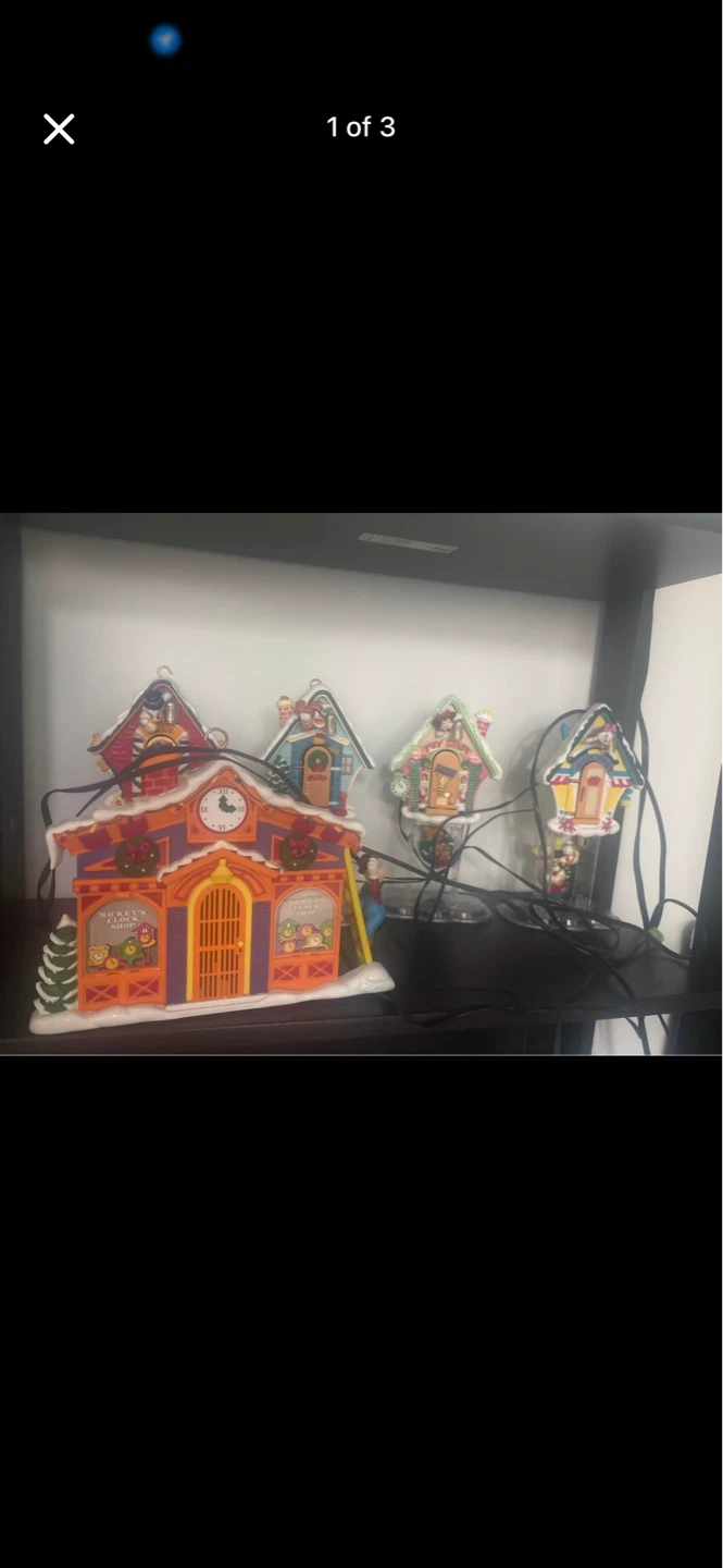 Disney Mickey's Clock Shop Village Set