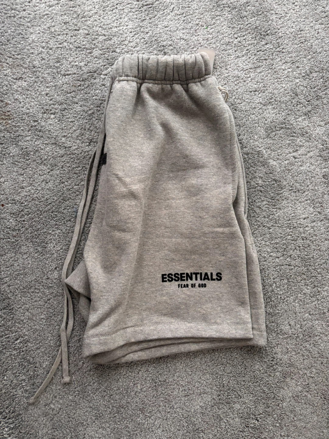 ESSENTIALS Fear of God Grey Sweat Shorts - photo 3
