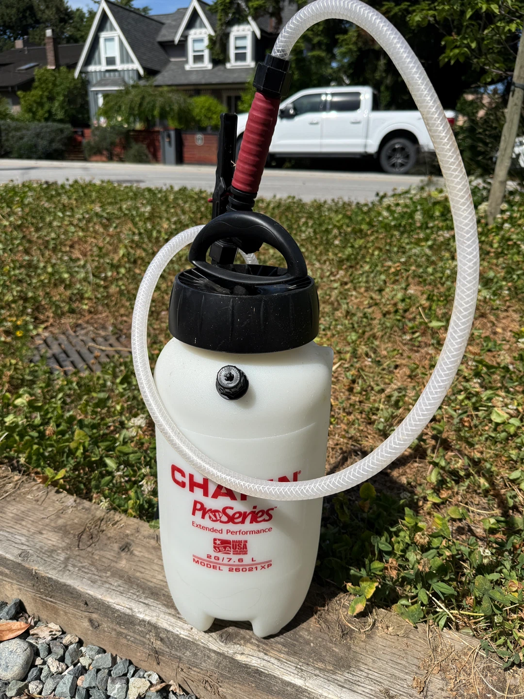 Chapin 2Gal Heavy Duty Pump Sprayer
