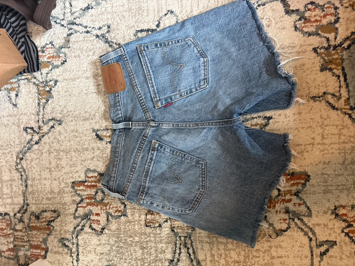 Levi's Premium Denim Shorts - photo 2