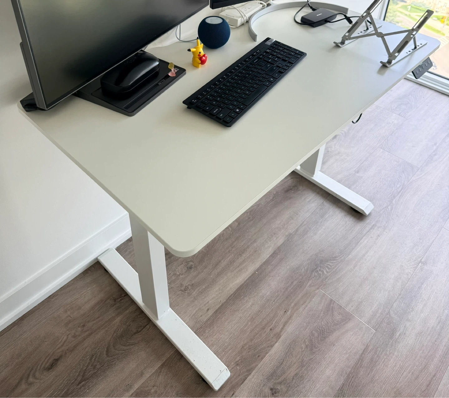Home office desk and chair - photo 5