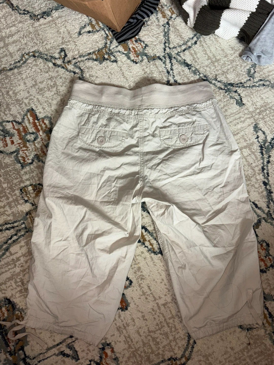 Beige Capris - photo 2