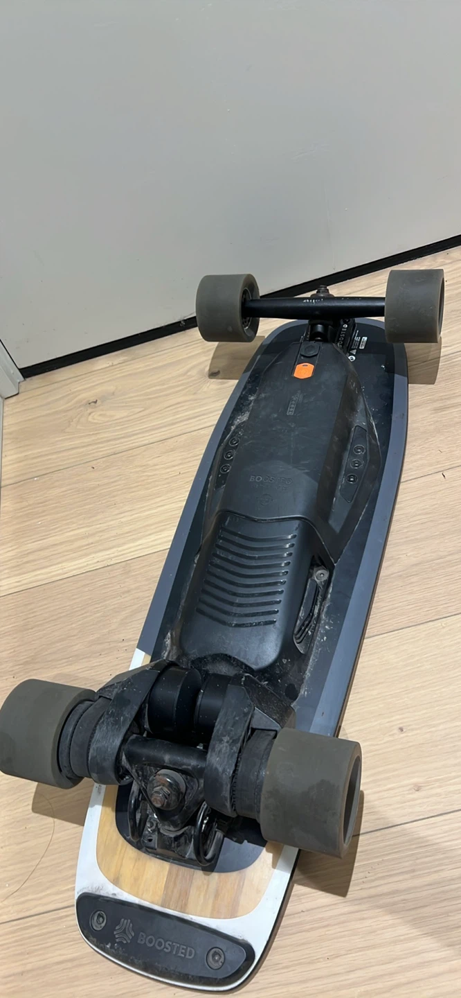 Boosted Mini X Electric Skateboard - photo 2