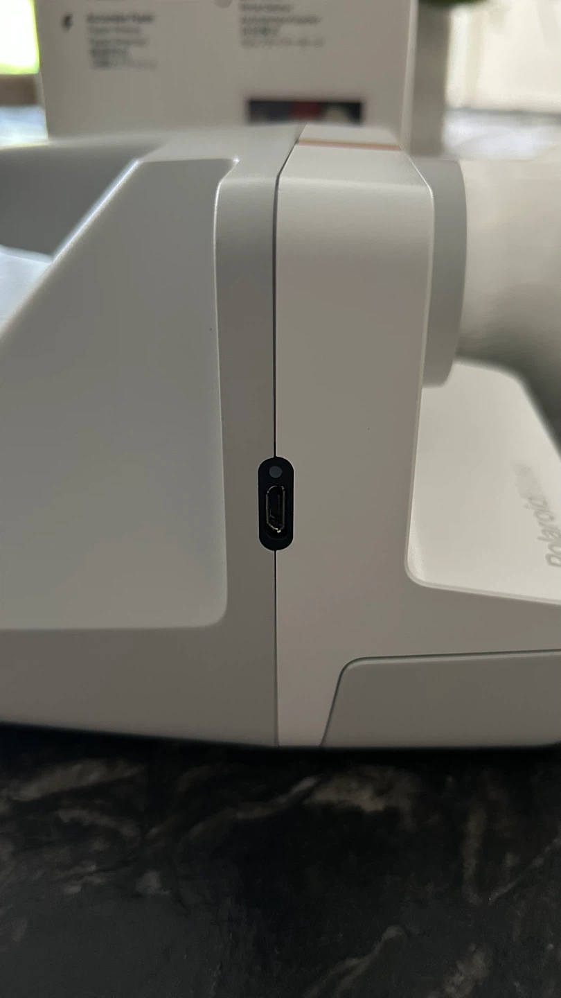 Polaroid Now Autofocus Instant Camera - photo 3