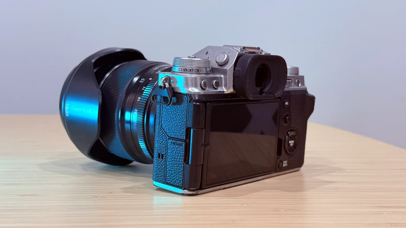 Fujifilm X-T4 Mirrorless Camera with 16-55mm Lens - photo 3