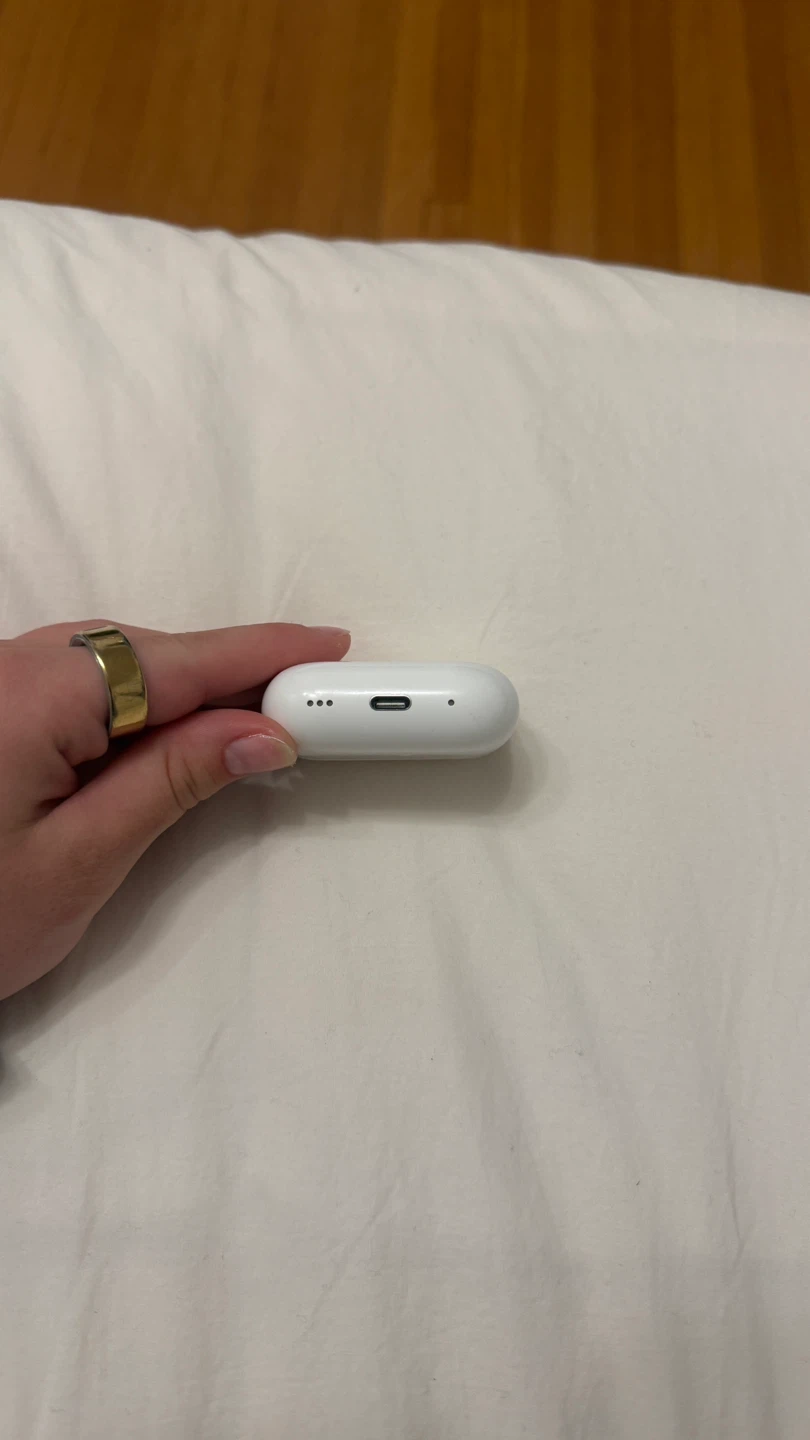 AirPods Pro Gen 2 - photo 4