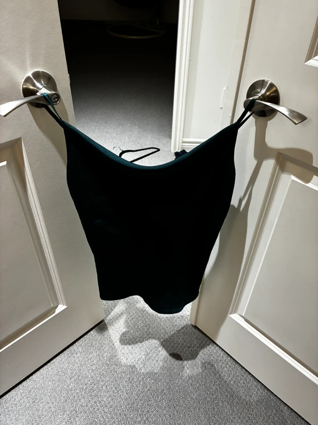 Suzy Shier Green Camisole Top - photo 2