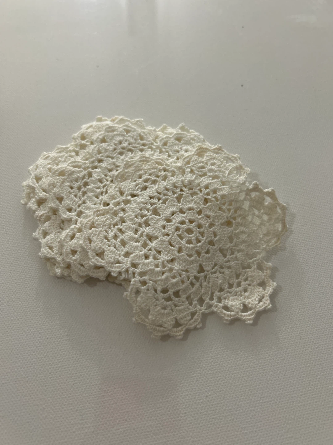 Set of 4 White Crochet Coasters - photo 2