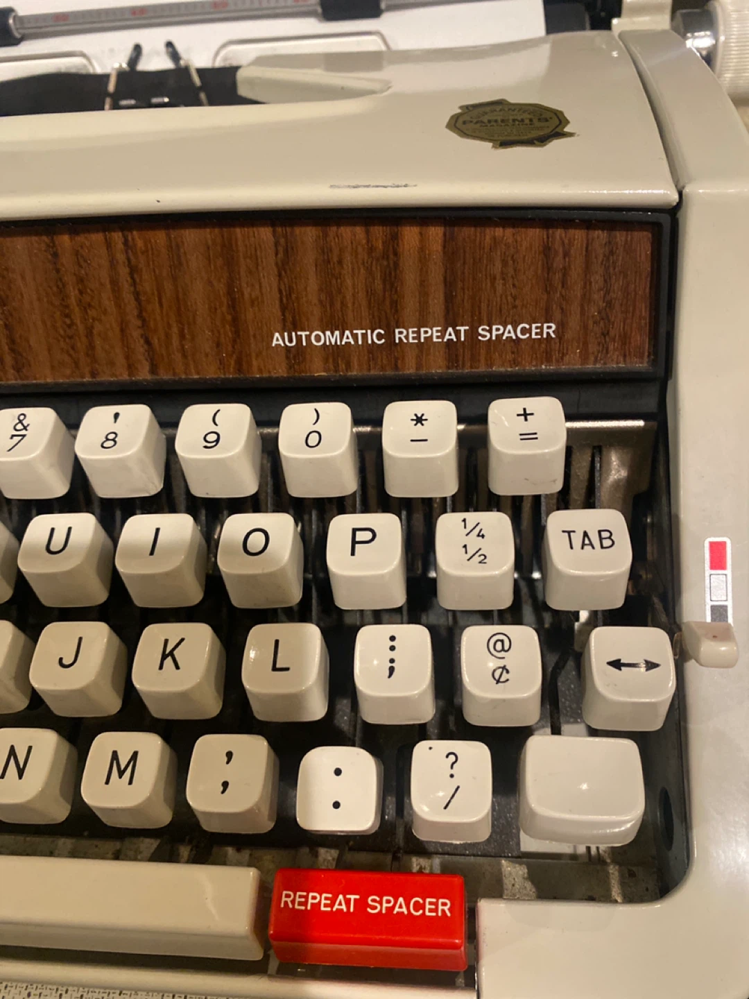 Brother Echelon 89 Portable Typewriter