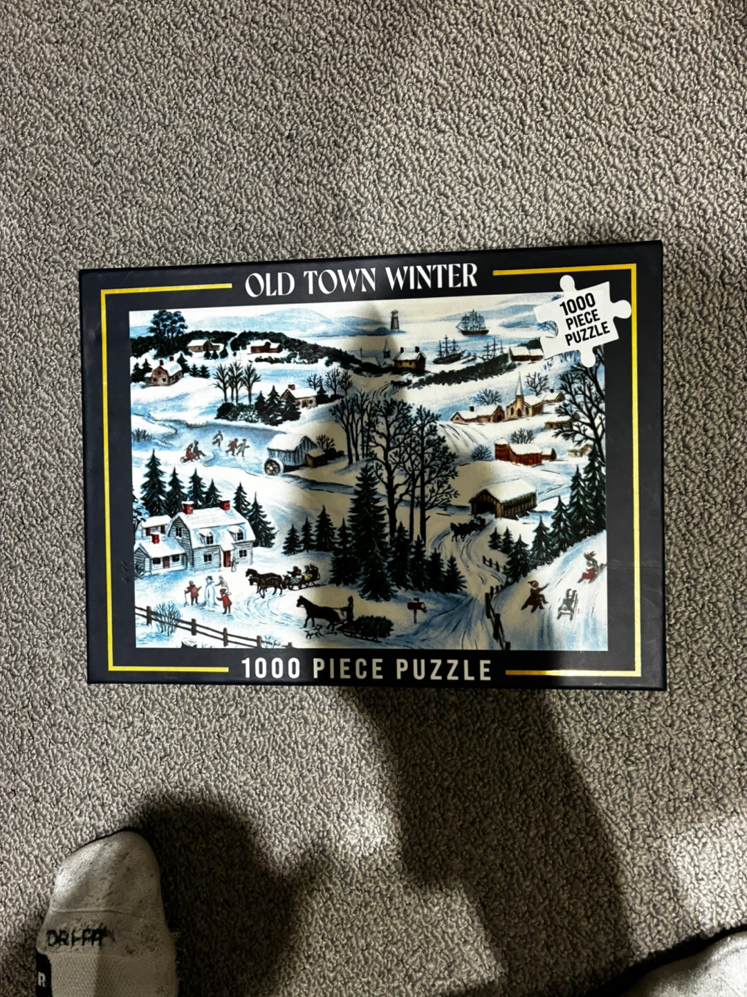 Old Town Winter 1000 Piece Puzzle - photo 2