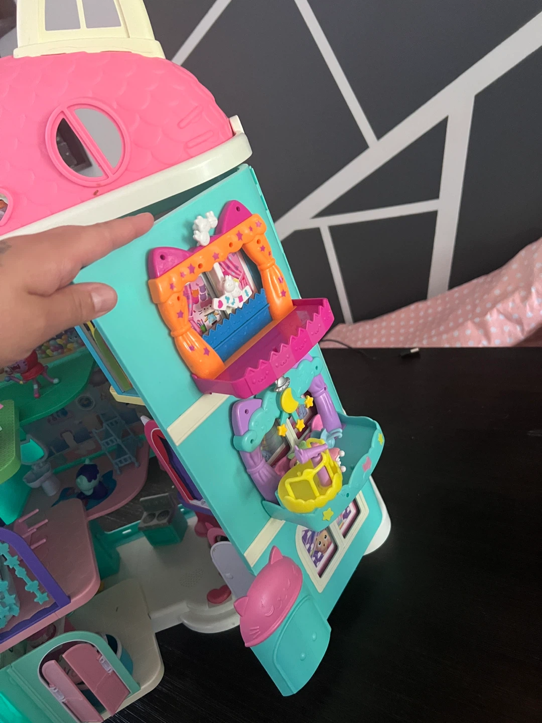 Gabby's Dollhouse Playsets with Accessories - photo 5