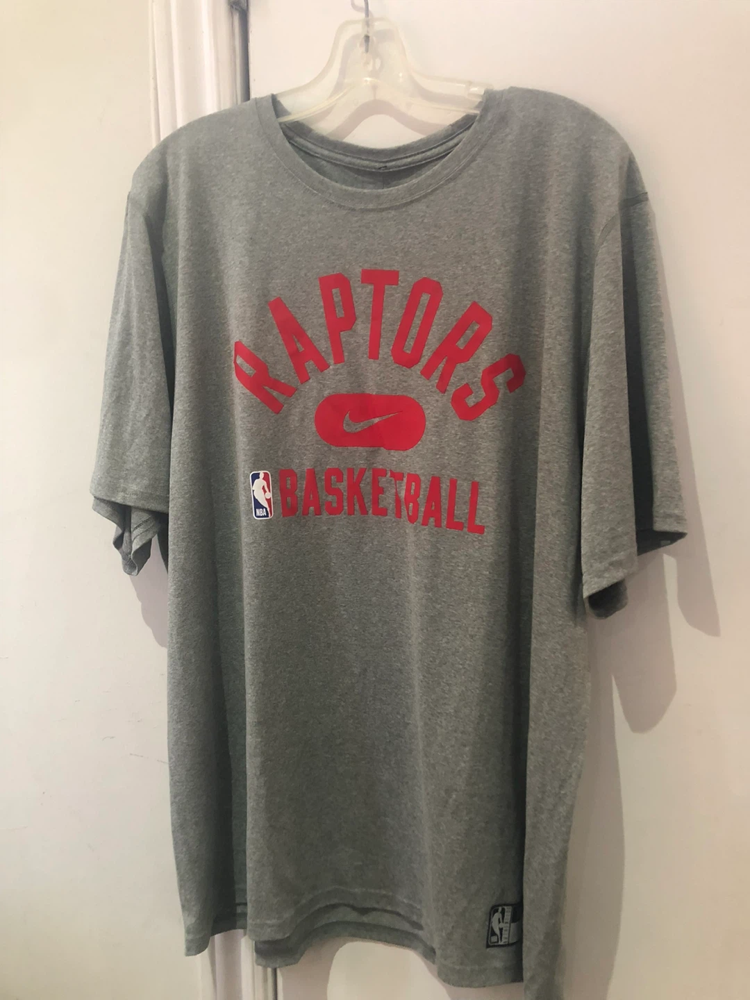 Nike NBA Toronto Raptors Basketball T-Shirt - photo 5