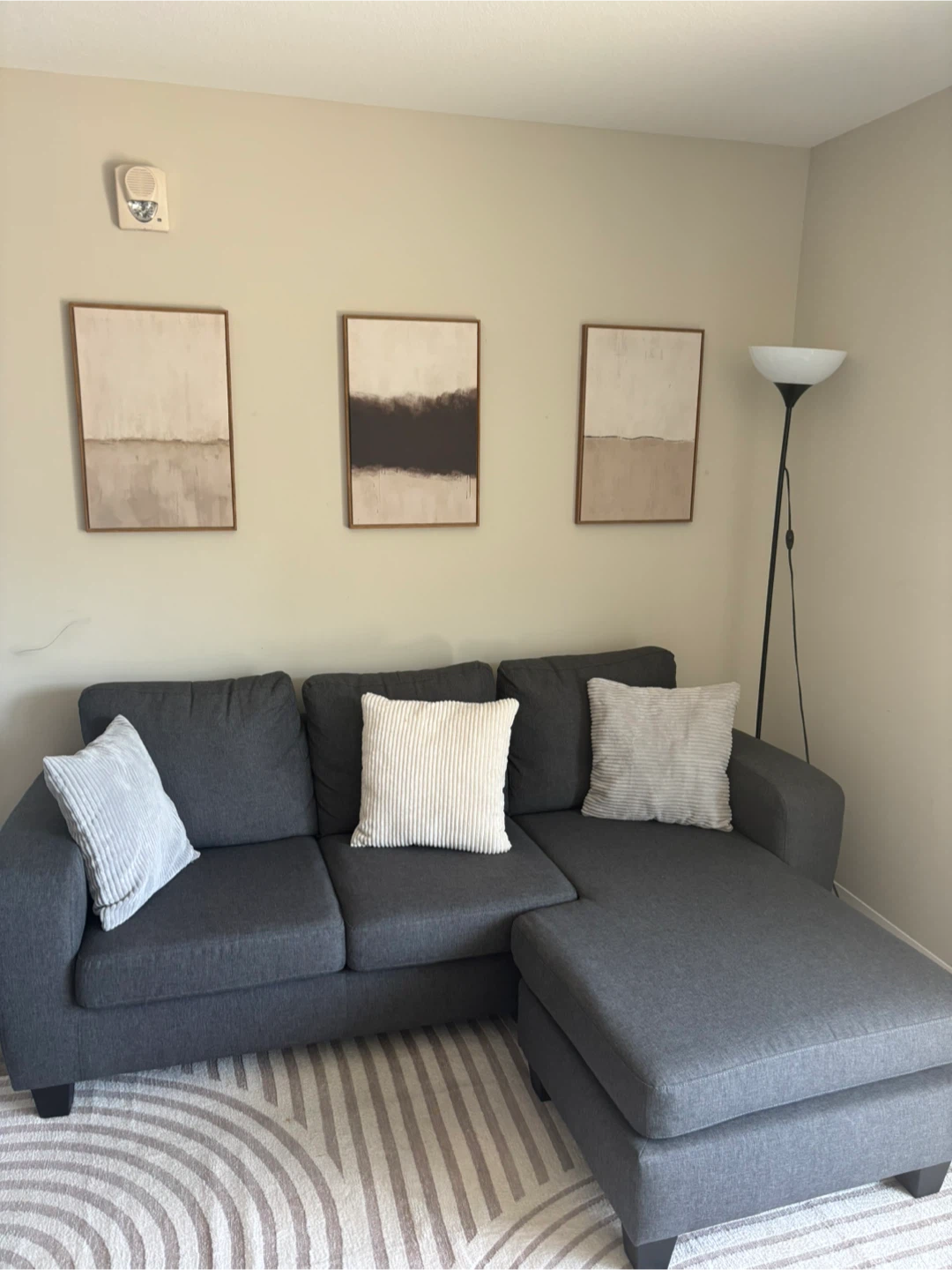 L shaped Couch - photo 3