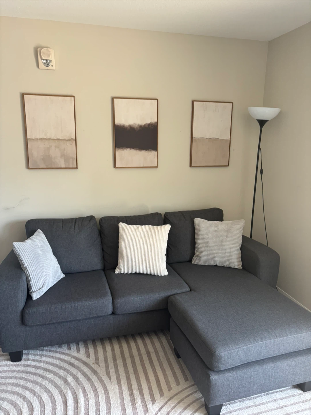 L shaped Couch - photo 4