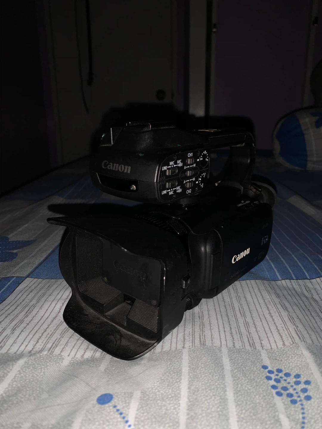 Canon XA25 HD Camcorder