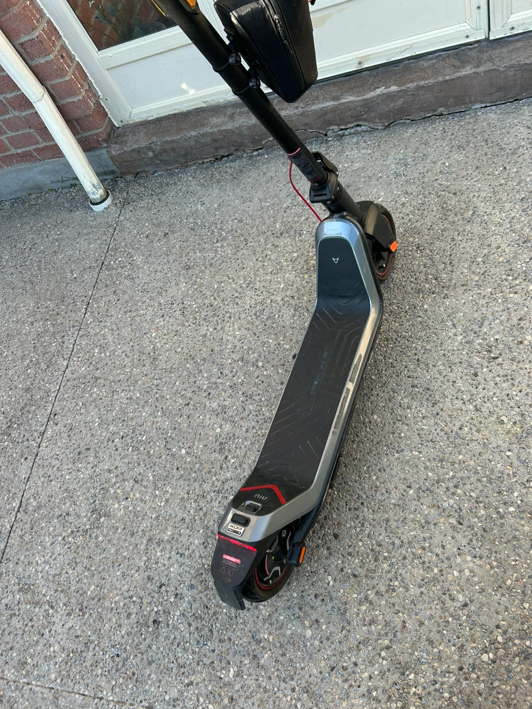 NIU KQI3 max Electric Scooter