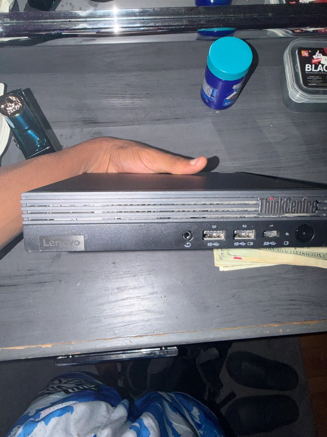 Lenovo ThinkCentre M70q Tiny Computer - photo 2