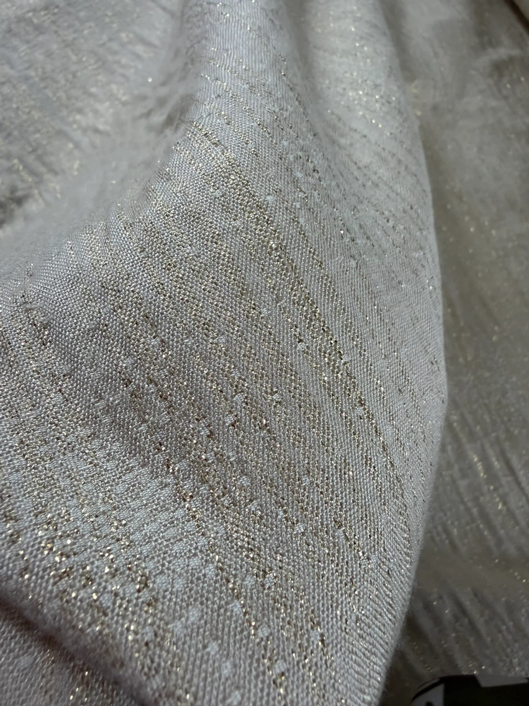 Sparkly Cream Fabric , 56 inches wide - photo 3