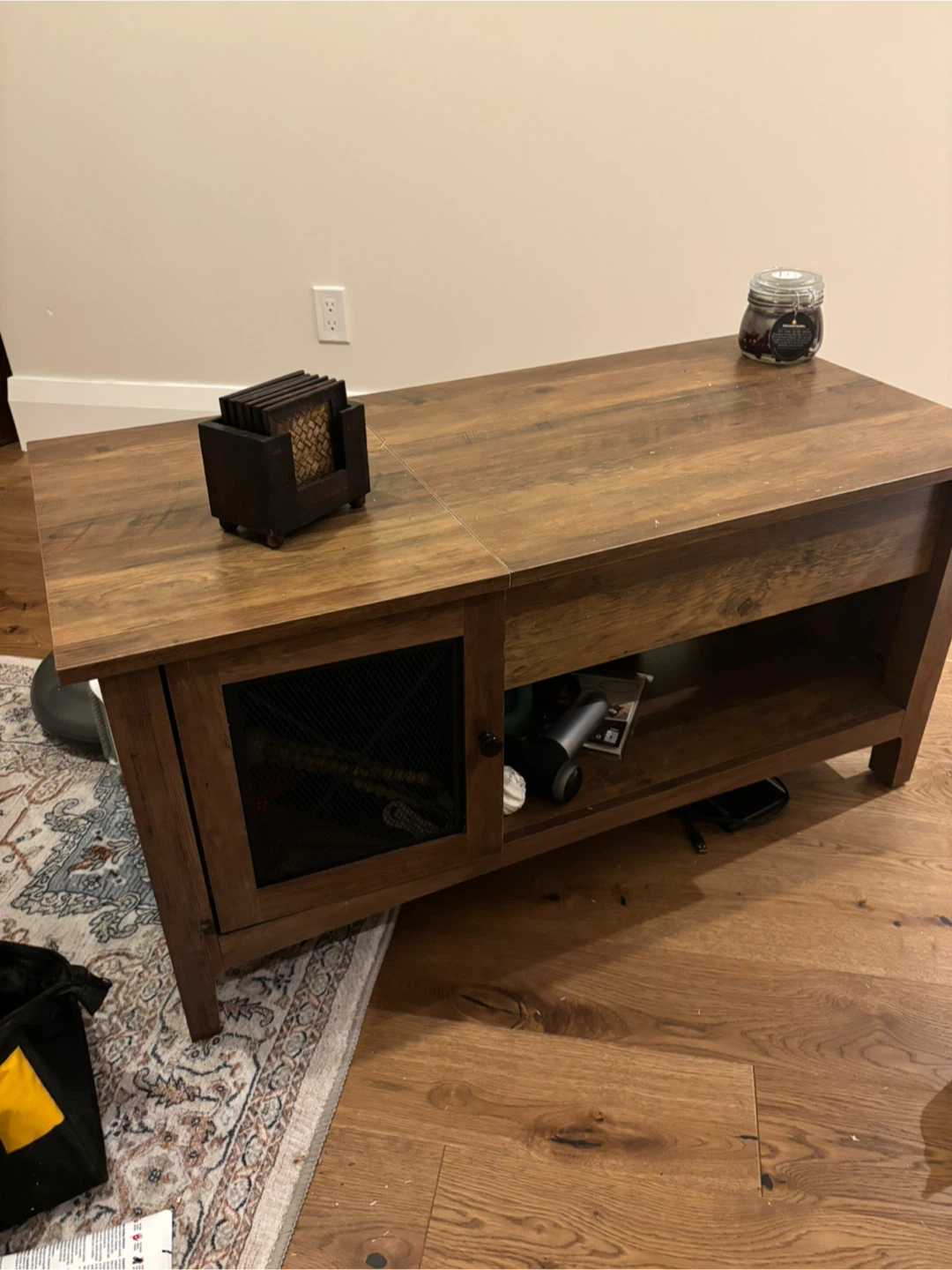 Lift Top Coffee Table with Storage