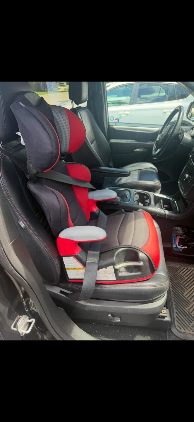 Evenflo GoTime Sport Booster CarSeat - photo 4
