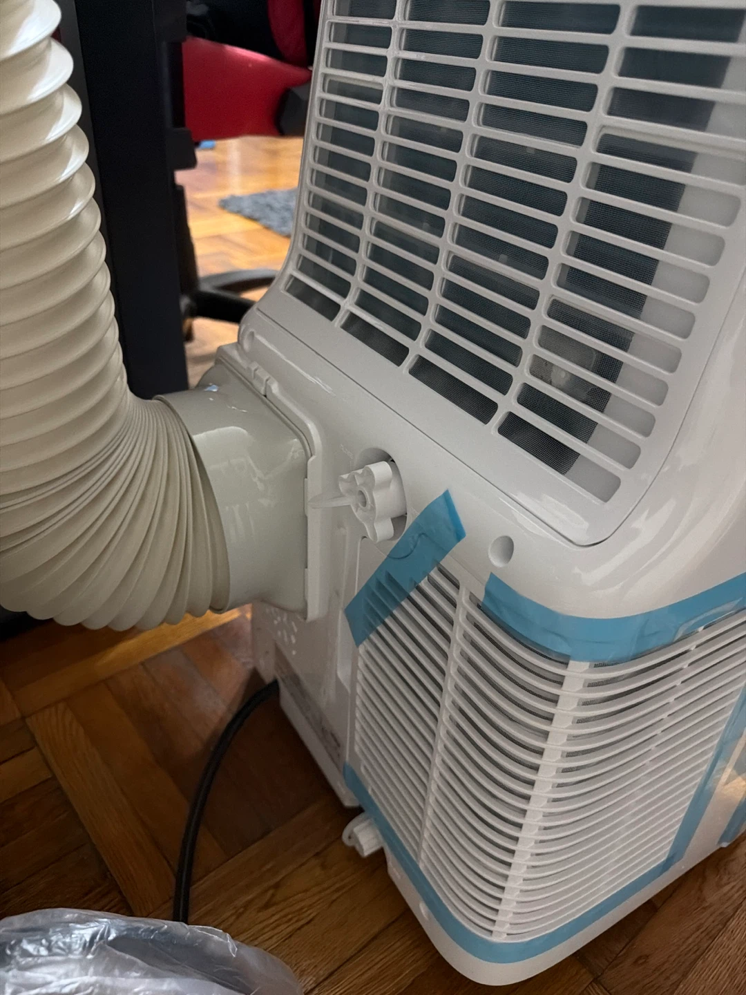 KoolSiln Portable Air Conditioner with Exhaust Hose - photo 4