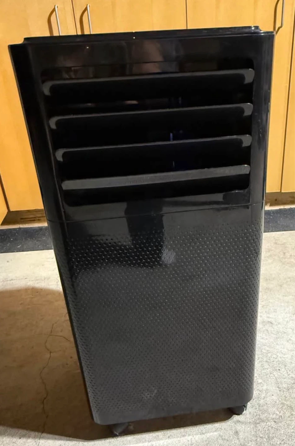 Danby Portable Air Conditioner - photo 2
