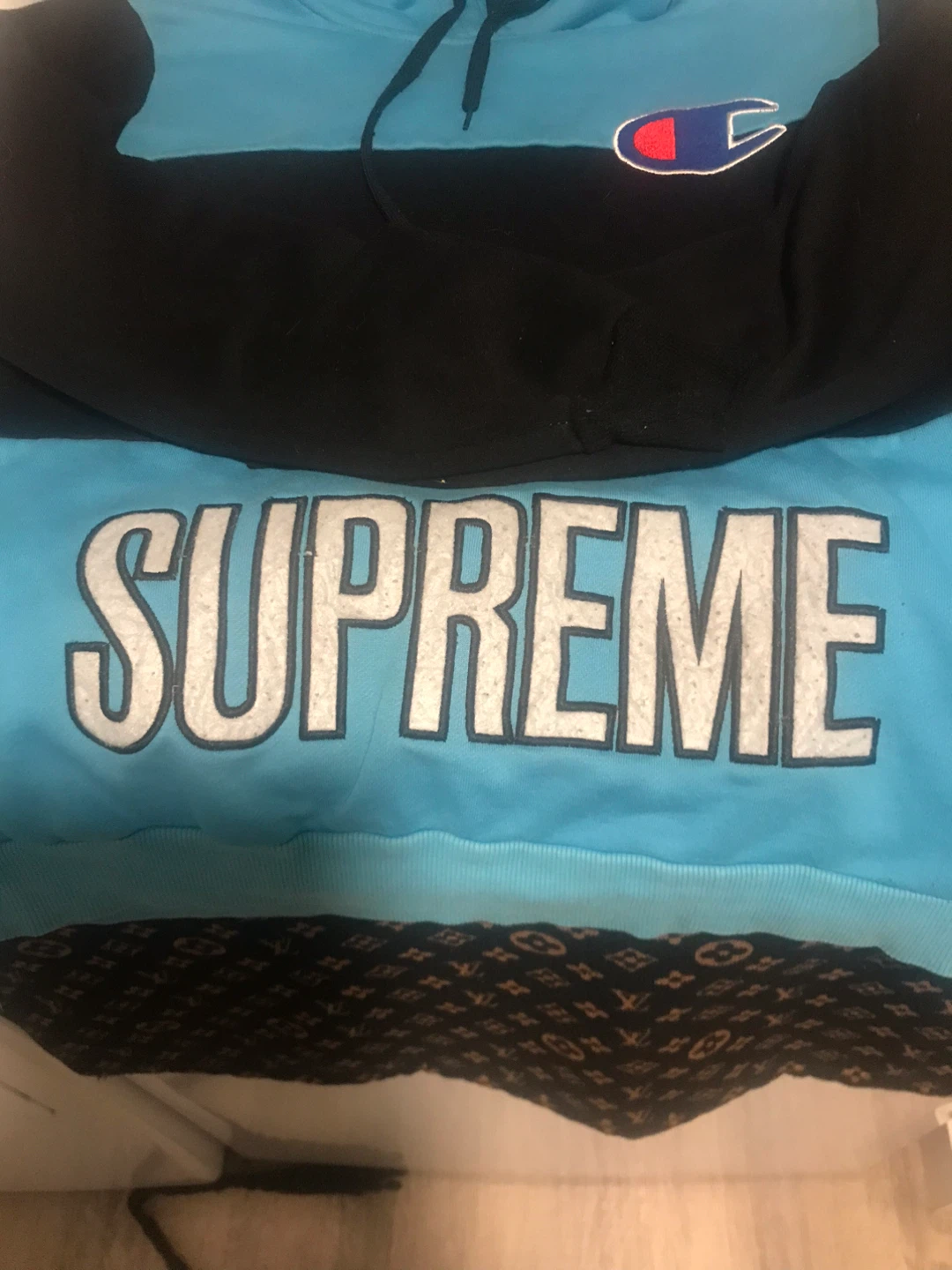 Champion x Supreme Colour Block Hoodie - photo 2
