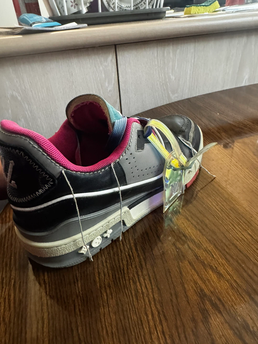 Louis Vuitton Trainers - photo 2