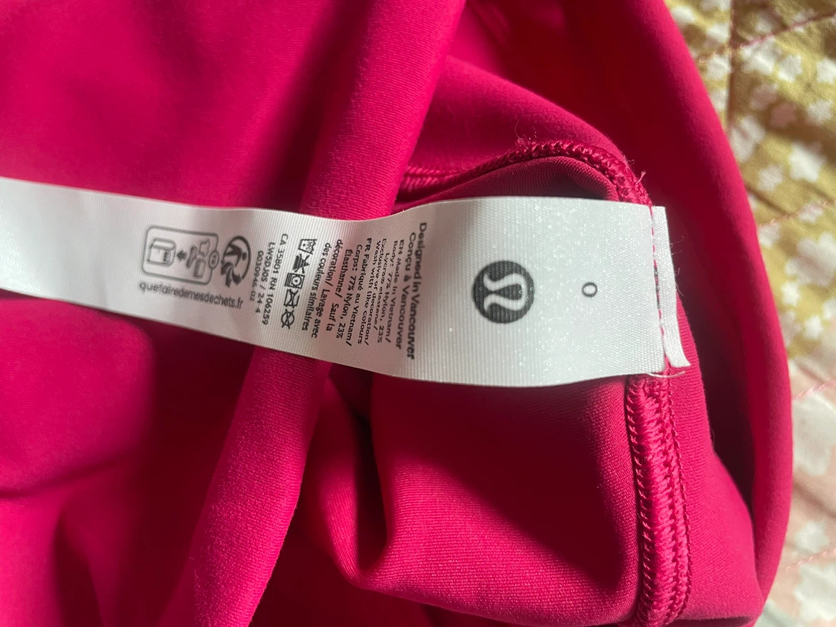 Lulu Lemon Leggings- Hot Pink - photo 3