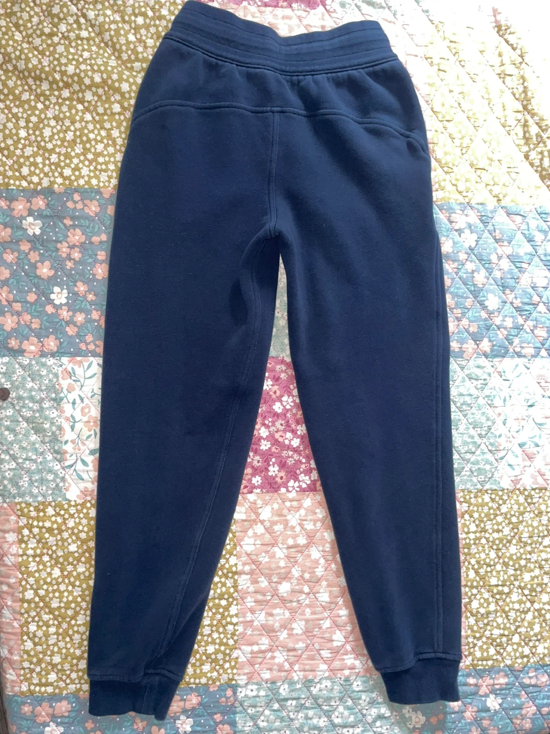 Lulu Lemon Sweatpants- Navy Blue - photo 2