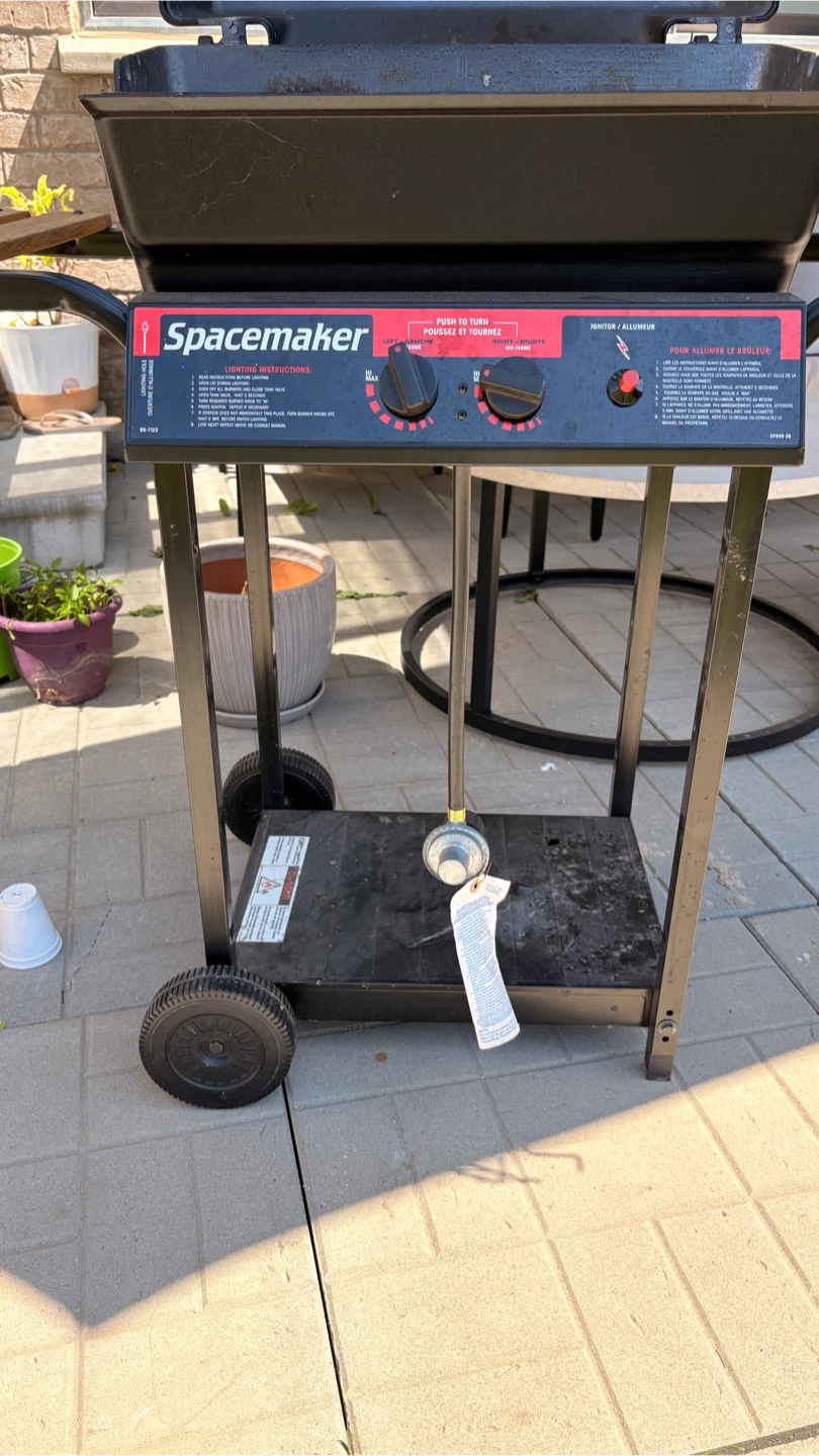 Spacemaker Propane BBQ Grill – Works Great | Lava Rock Style - photo 3