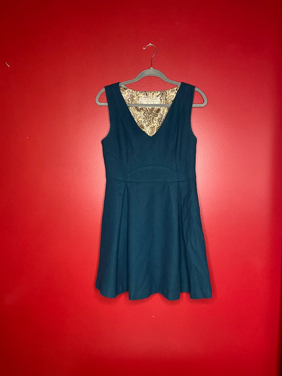 “Martini’ XS/S Teal Sleeveless V-Neck Dress with Paisley  Lining