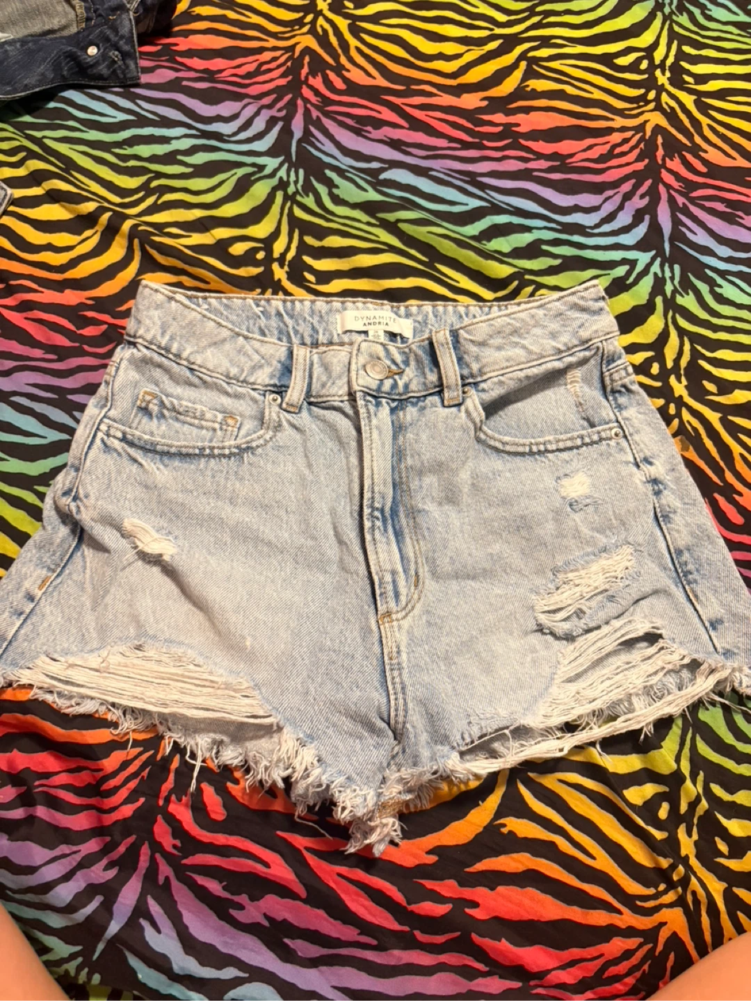 Dynamite Andria Denim Shorts Size 26
