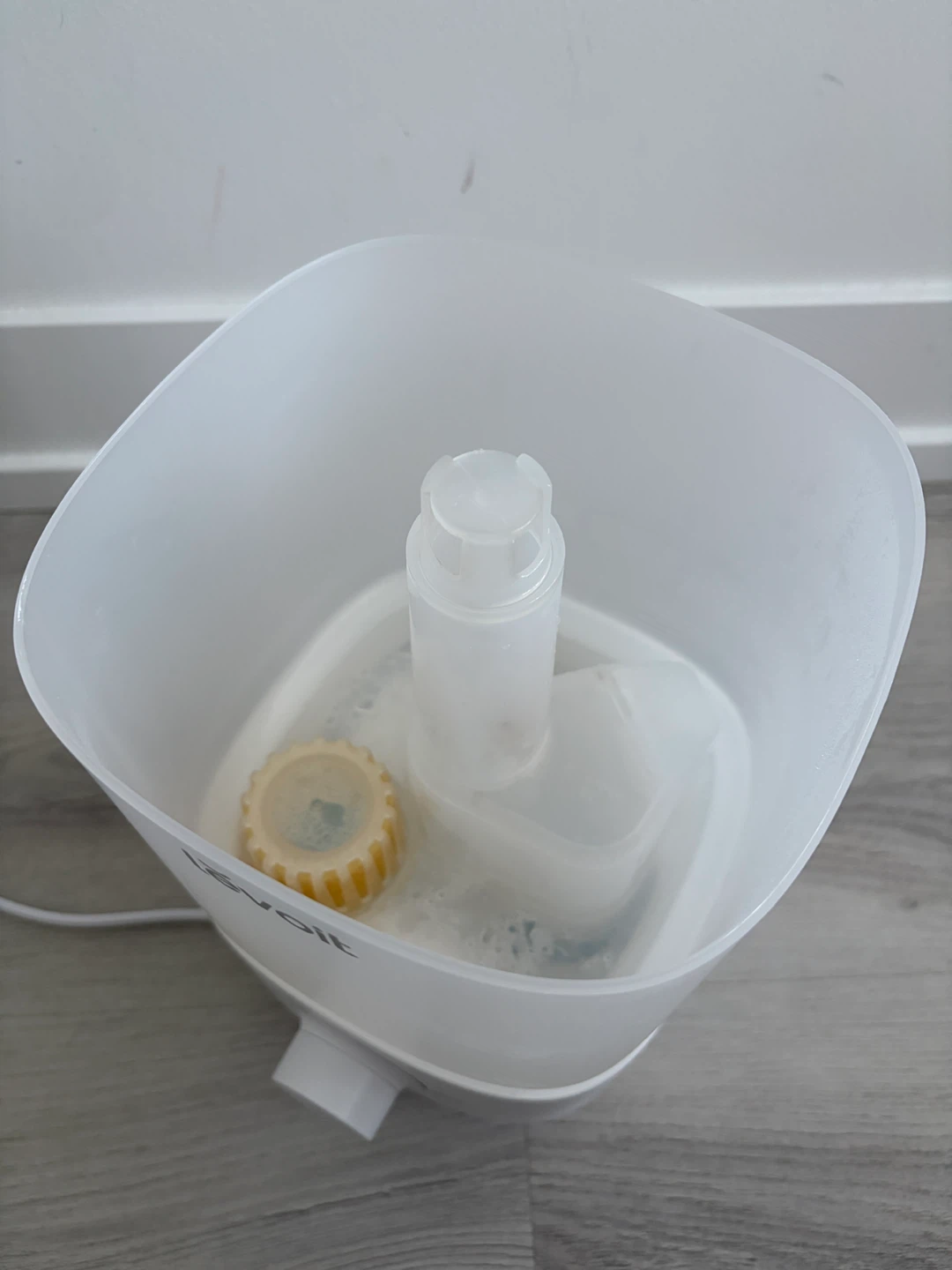 Levoit Humidifier - photo 2