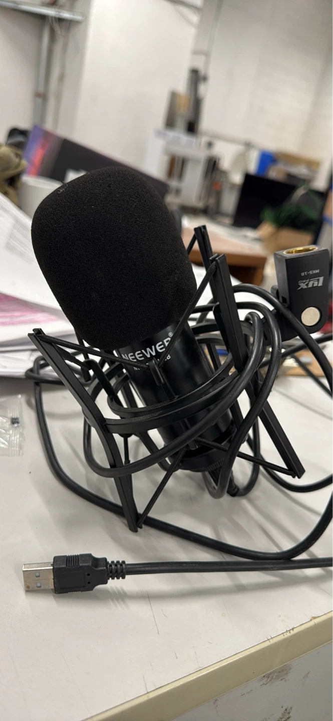 Neewer USB Condenser Microphone with Shock Mount