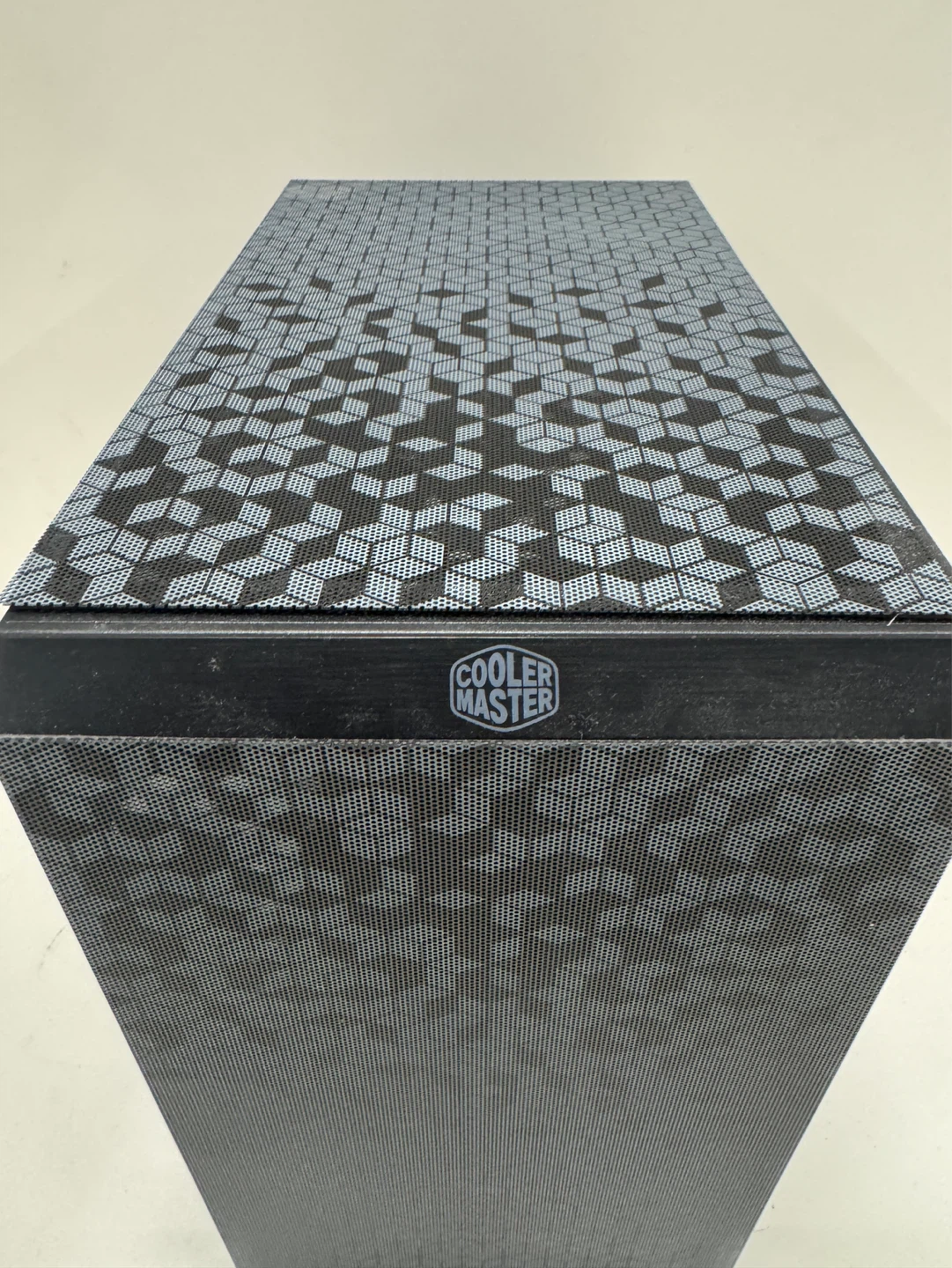 Cooler Master Computer Case - photo 3