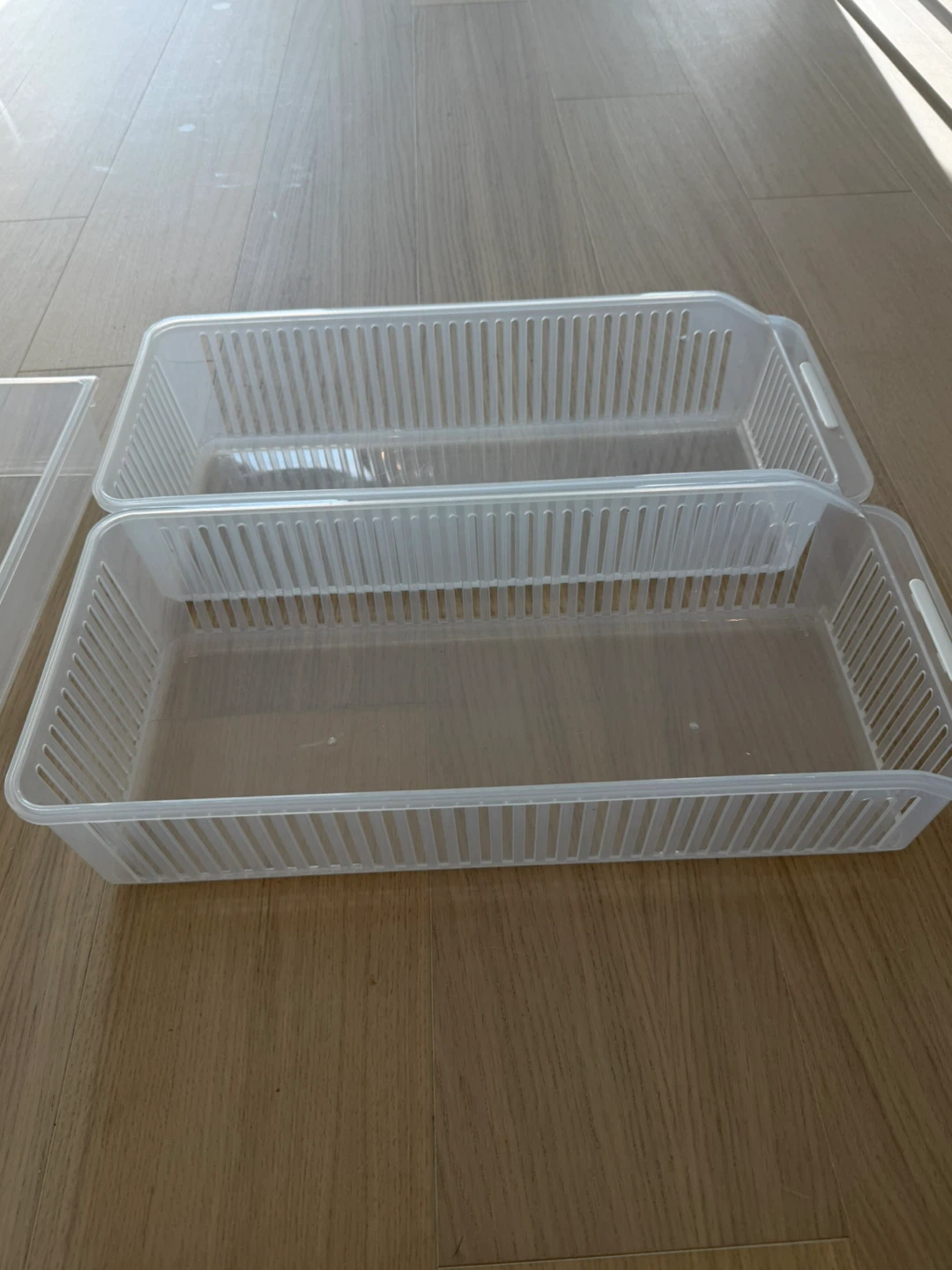 Set of 4 Clear Plastic Storage Bins - photo 2