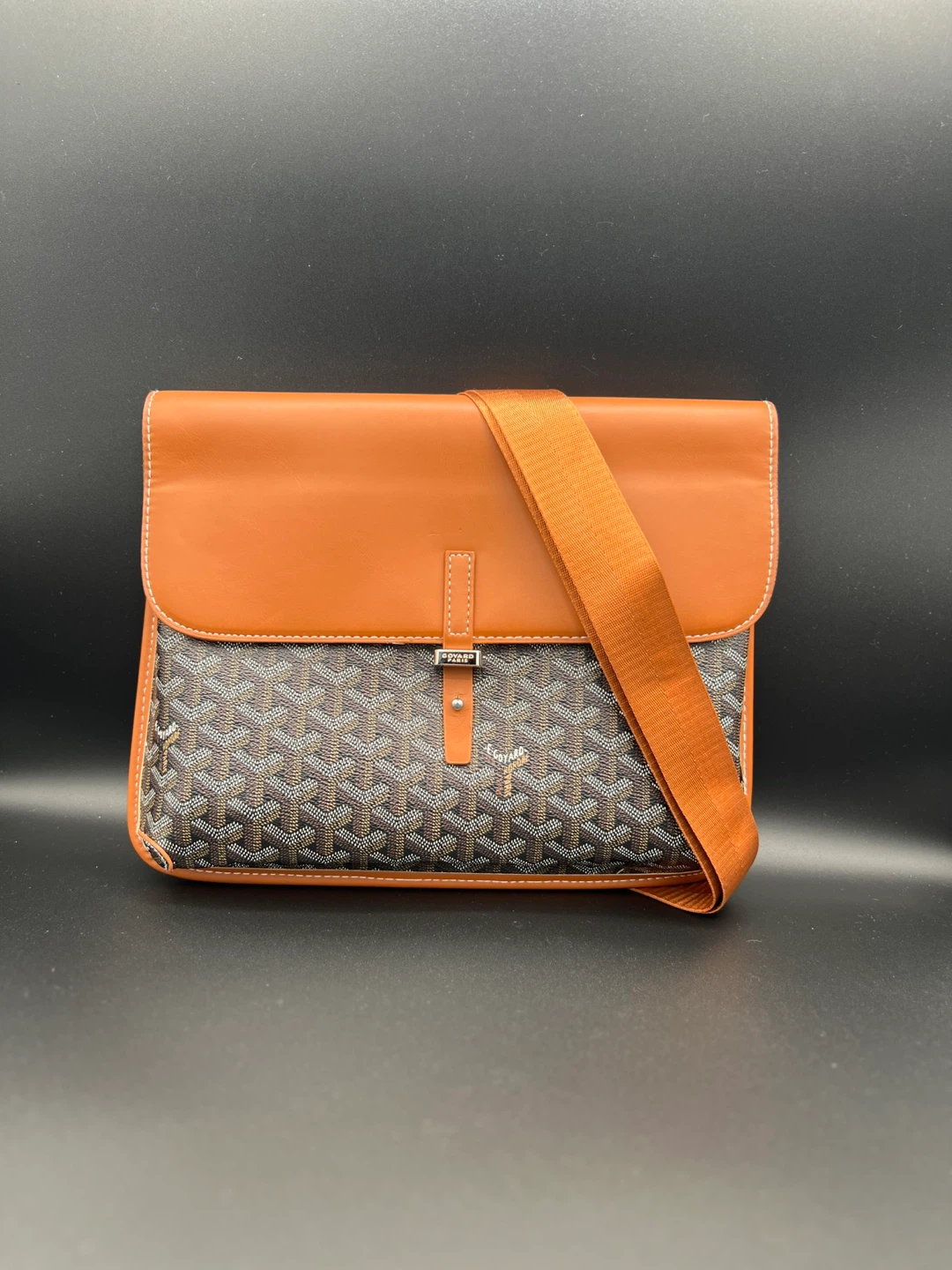 Goyard Messenger Bag - photo 2