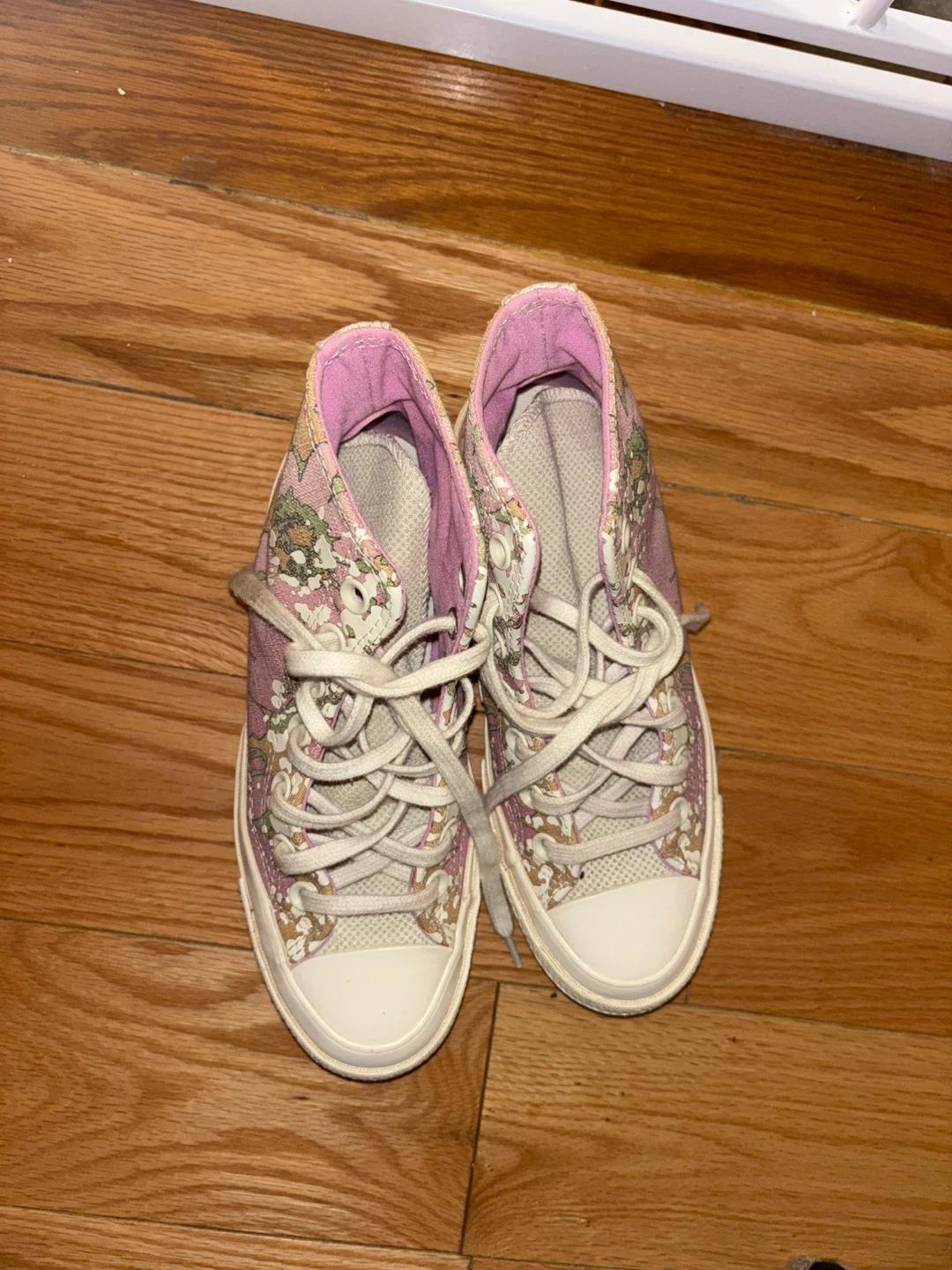 (Size 6) Converse Chuck Taylor Summer Florals - photo 2