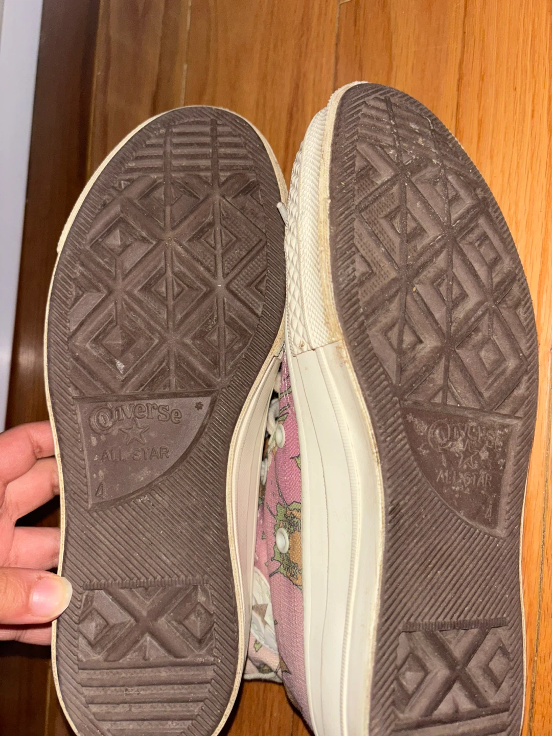 (Size 6) Converse Chuck Taylor Summer Florals - photo 4