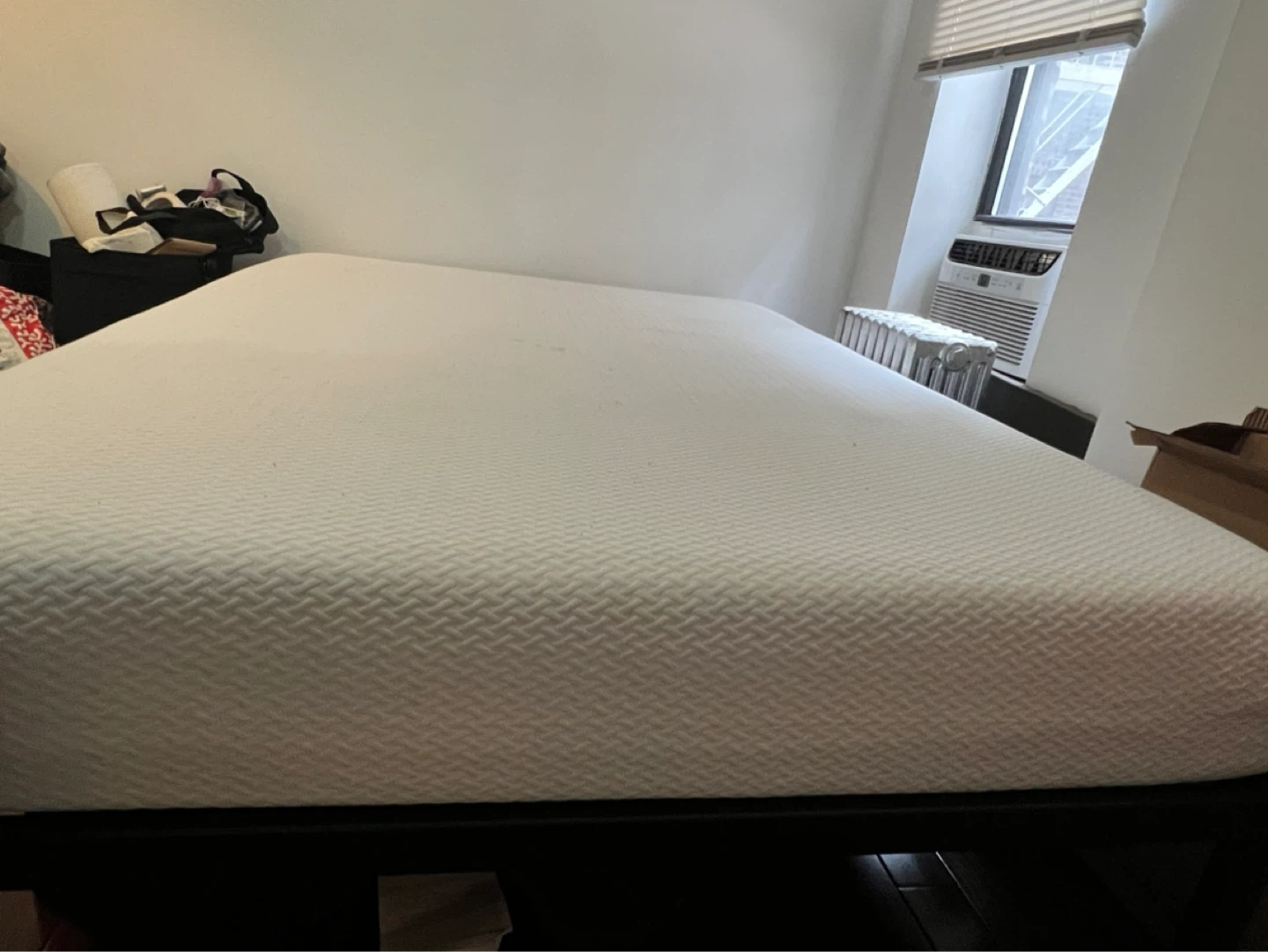 MUST GO White full Size Mattress with Cover - photo 2