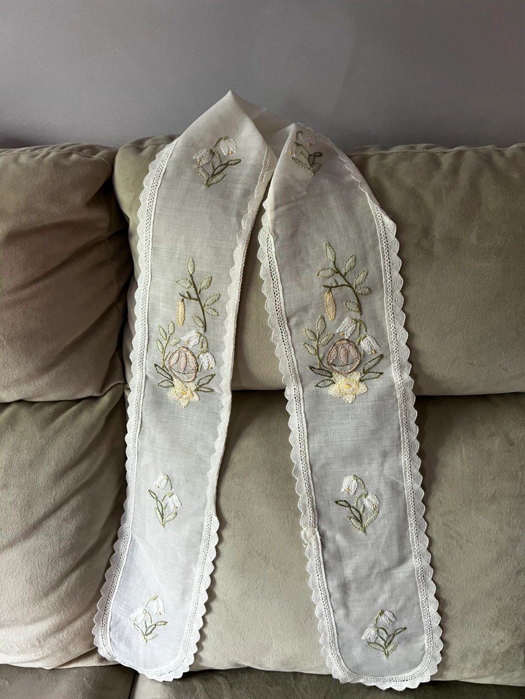 Embroidered Table Runner with Floral Design