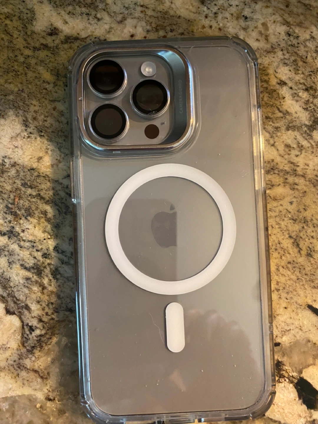 Apple iPhone 15 Pro Max - photo 2