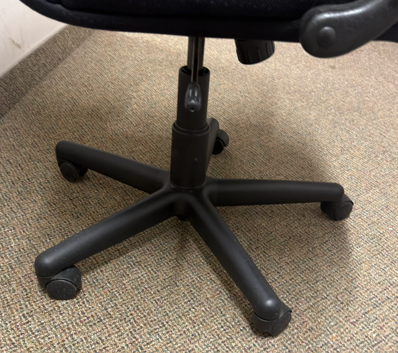 Adjustable Rolling Desk Chair - photo 5