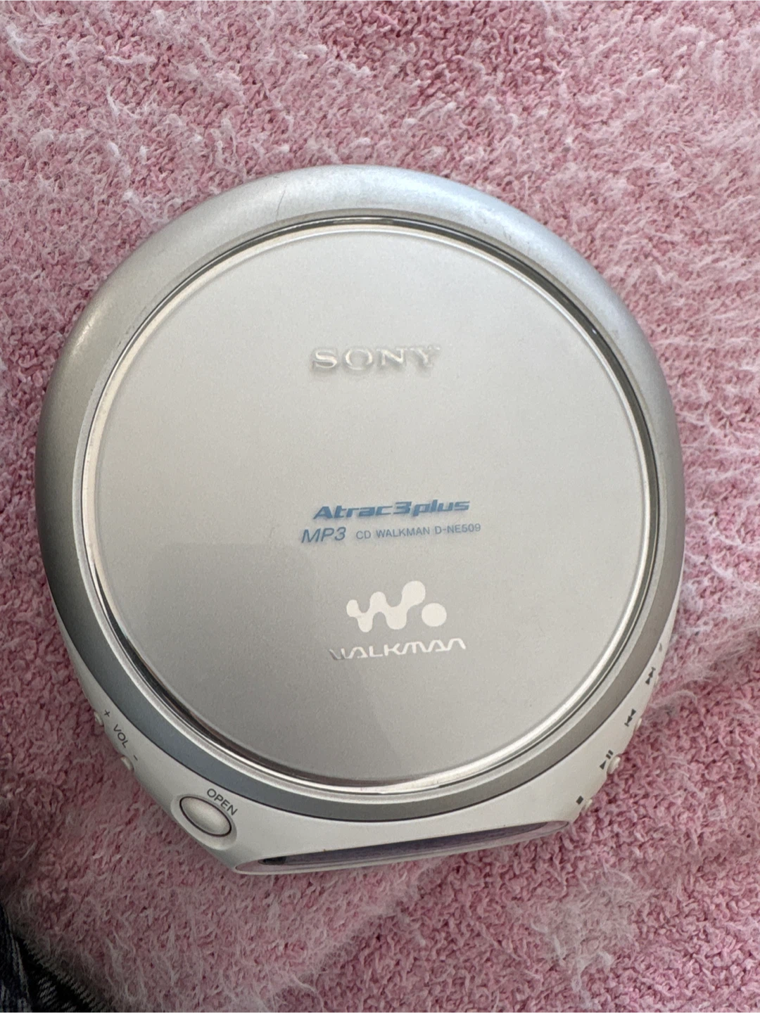 Sony Walkman CD Player D-NE509 Atrac3plus MP3