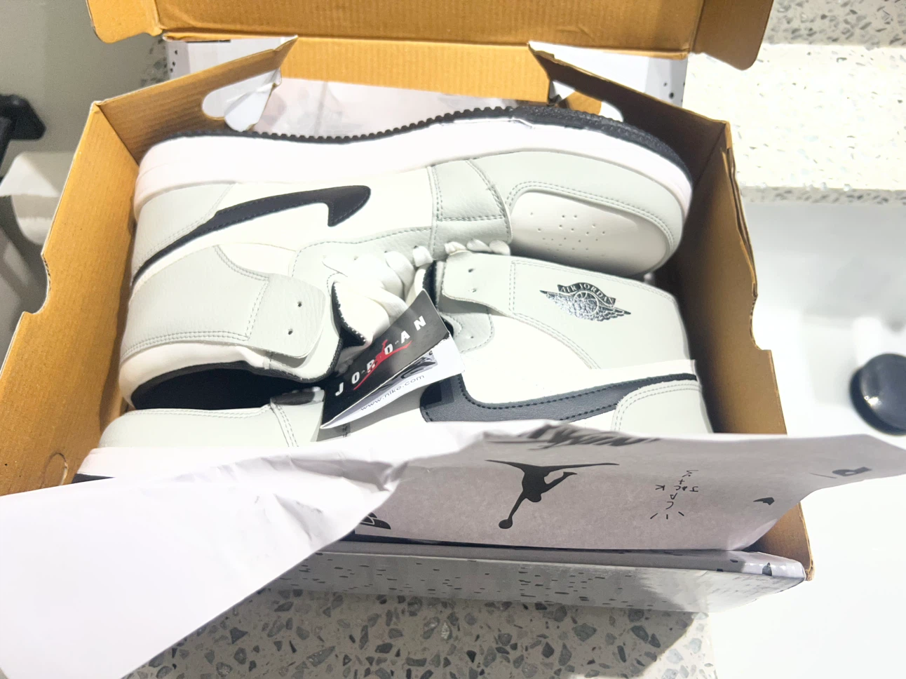 Jordan 1 Flight Sneakers - photo 3