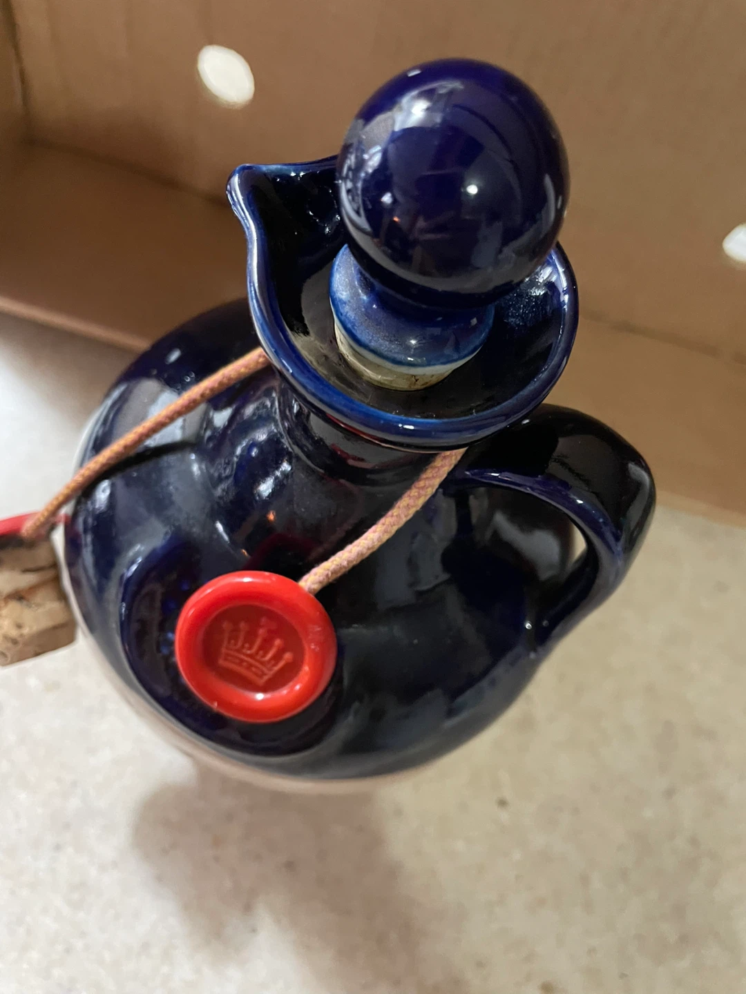 Vintage Ballantine's Finest Scotch Whisky Ceramic Decanter - photo 4