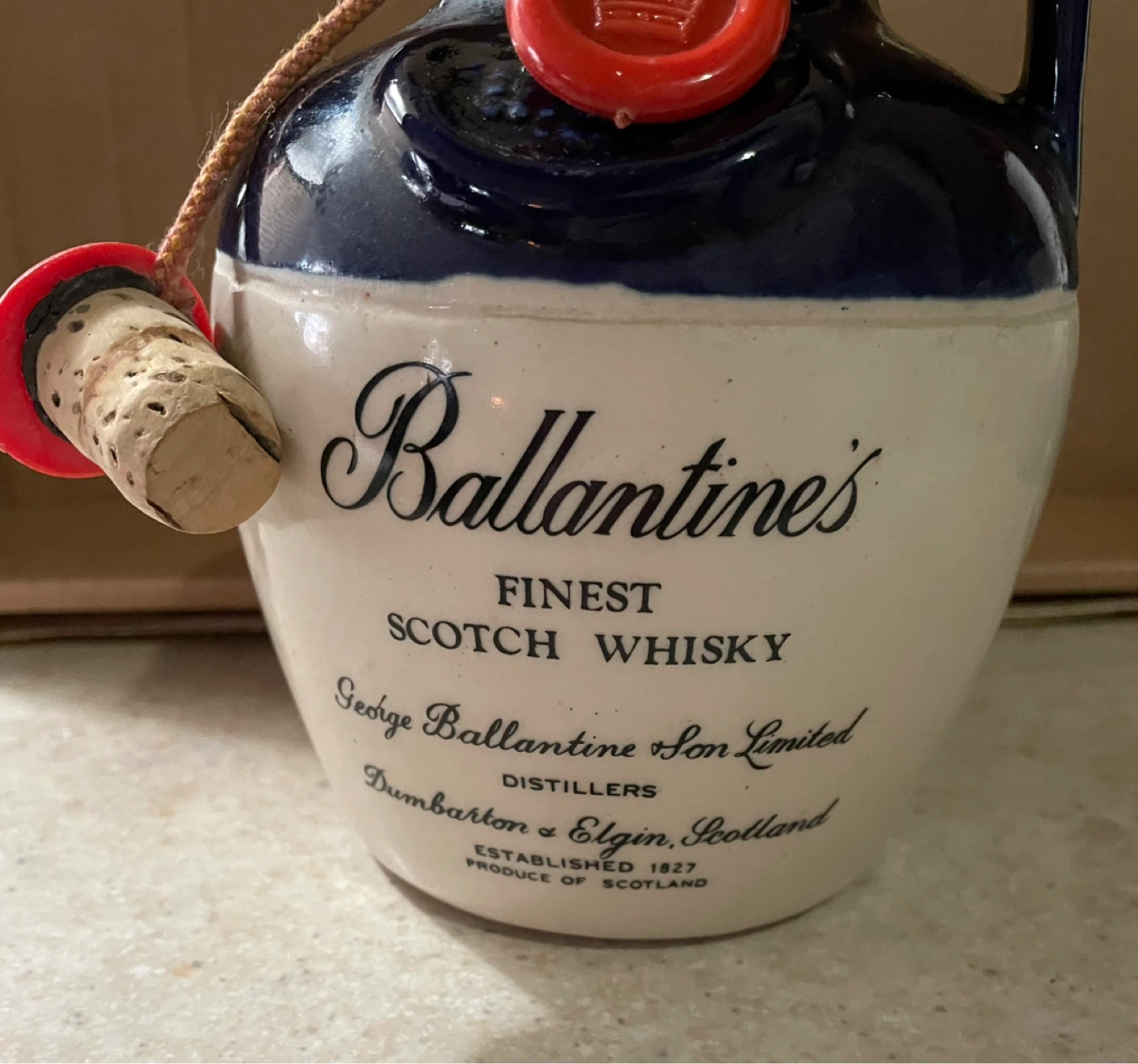 Vintage Ballantine's Finest Scotch Whisky Ceramic Decanter - photo 2