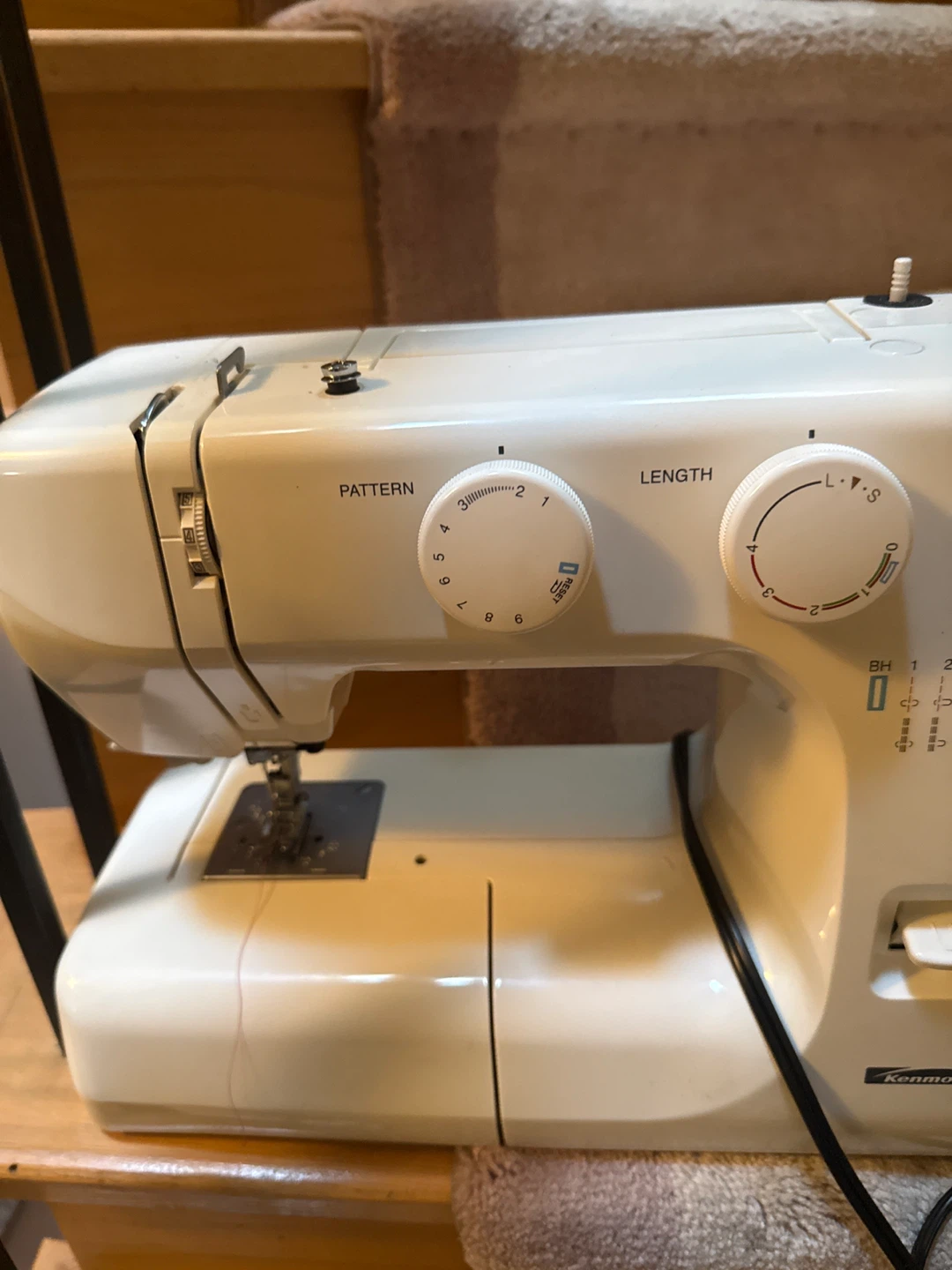 Kenmore Sewing Machine - photo 4